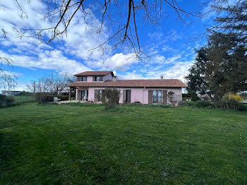 villa à Le Grand-Serre (26)