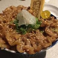 毛丼 丼飯專門店