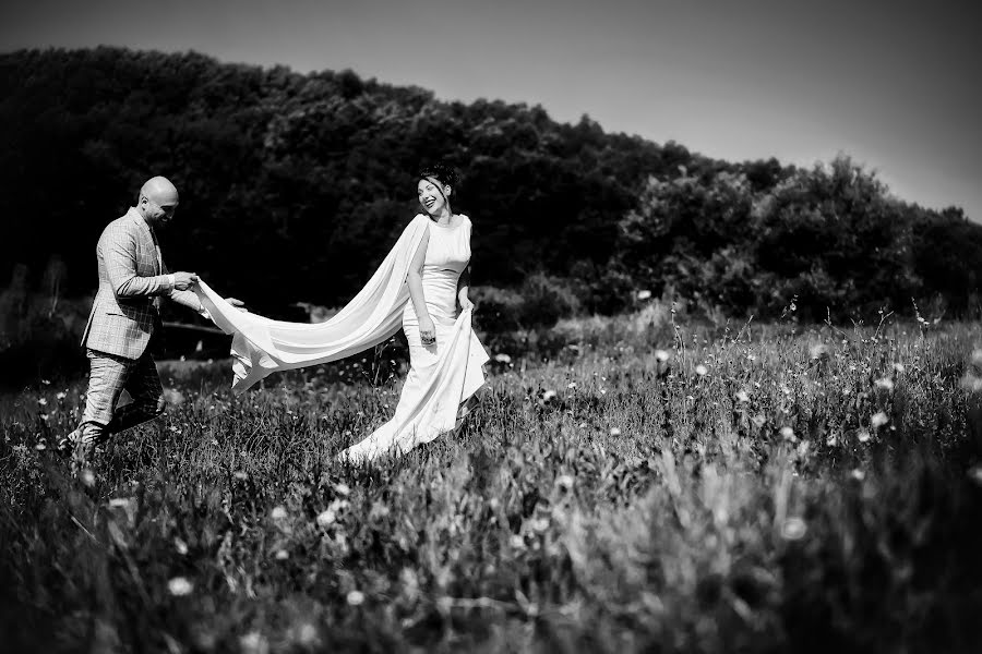 Fotógrafo de casamento Marius Marcoci (mariusmarcoci). Foto de 30 de agosto 2018