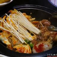 劉震川日韓大食館