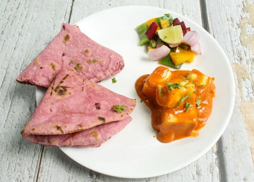 Paneer Makhni, Beetroot Roti (4qty.)With Daily Diet Salad Thali