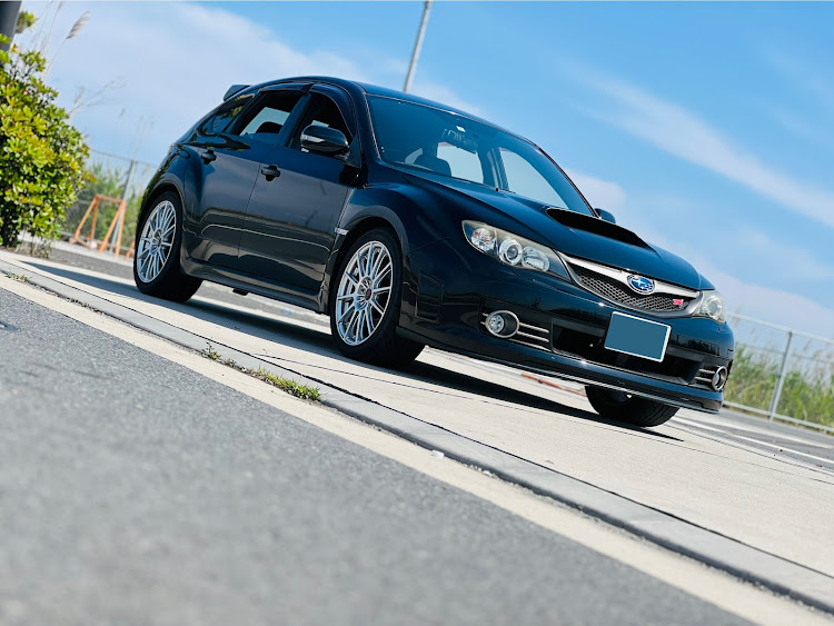 インプレッサ WRX STIのGRB・令和島に関するカスタム事例の投稿画像1枚目