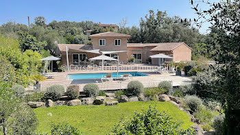 villa à Porto-Vecchio (2A)