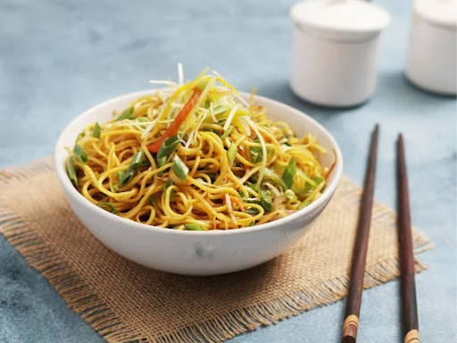 Veg Hakka Noodles