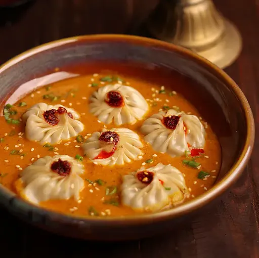 Cheese & Spinach (Wheat) Jhol Momo