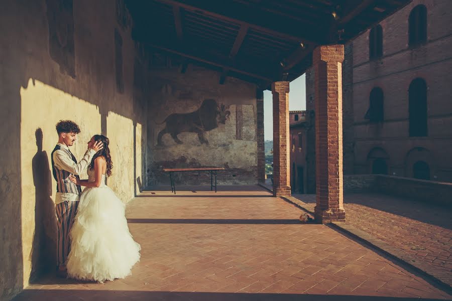 Fotógrafo de casamento Sara Lorenzoni (saralorenzoni). Foto de 22 de setembro 2016