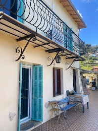 villa à Roquebrune-Cap-Martin (06)