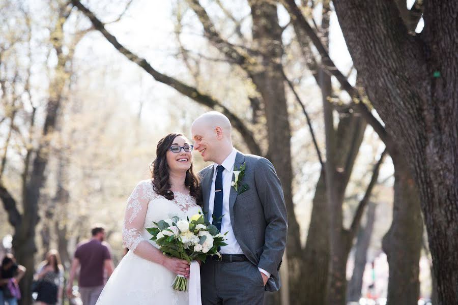 Fotografo di matrimoni Leise Jones (leisejones). Foto del 8 settembre 2019