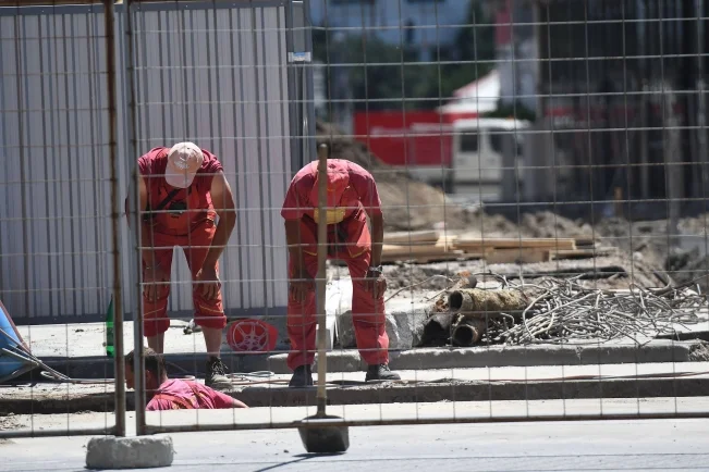 Rajić (RERI): Država je poklonila investitorima najbolje građevinsko zemljište