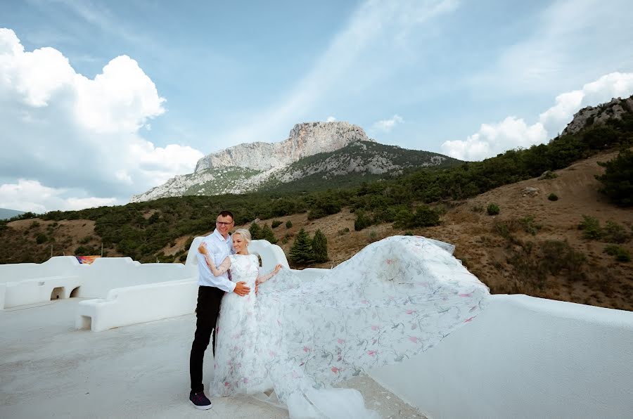 Wedding photographer Alla Ryabichenko (allar). Photo of 15 October 2021