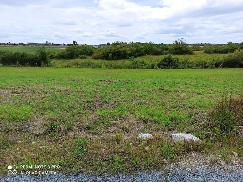 Vente terrain  356 m² à Saintes (17100), 38 900 €