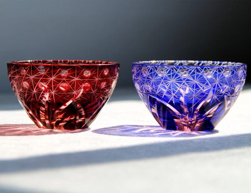 Handgesneden kristallen glazen beker voor stijlvol drinken. Ervaar de helderheid en het unieke ontwerp. Ideaal voor uw drankjes.