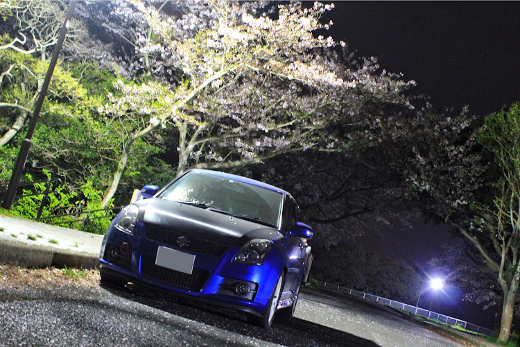 スイフトスポーツの桜と愛車・夜桜と愛車・インプに乗りたいよ。に関するカスタム事例の投稿画像2枚目
