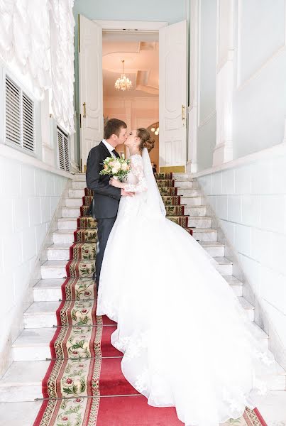 結婚式の写真家Alena Pokivaylova (helenaphotograpy)。2017 8月3日の写真