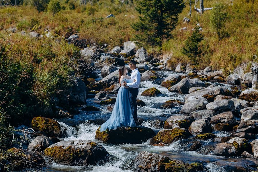 Fotógrafo de casamento Esbol Kalamkhanov (eskokalamhanov). Foto de 24 de fevereiro 2021