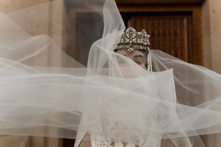 Fotógrafo de bodas Alla Kareni (allakareni). Foto del 28 de octubre 2023