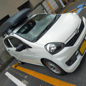 ミライース LA300S