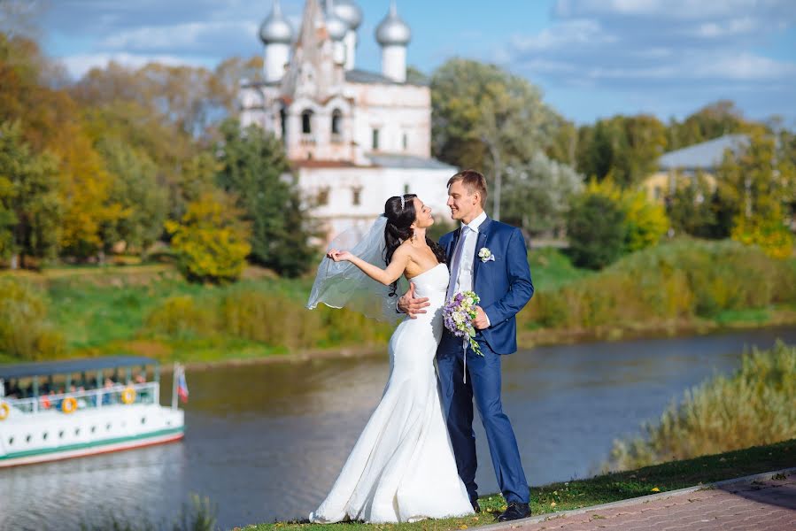 Hochzeitsfotograf Vitaliy Antonov (vitaly). Foto vom 21. März 2016