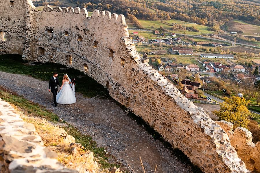 Düğün fotoğrafçısı Paul Budusan (paulbudusan). 8 Şubat 2019 fotoları