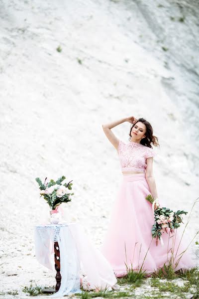 Fotógrafo de casamento Alena Maksimchuk (alenmax). Foto de 12 de junho 2016