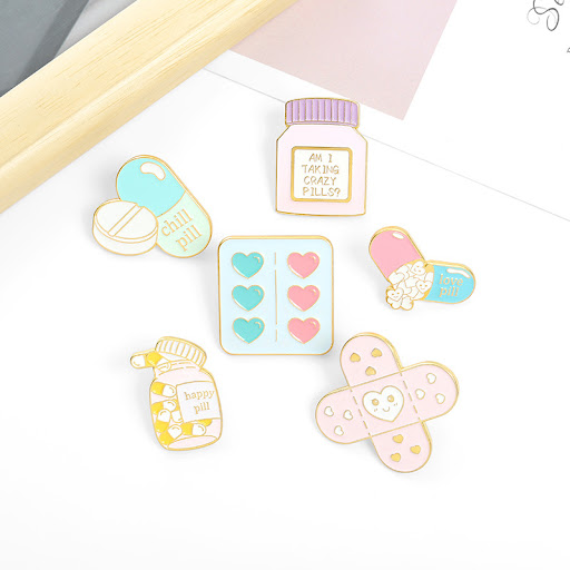 Title 8, Capsule Medicine Styling Accessories Brooch