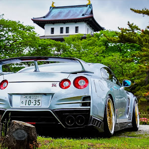 NISSAN GT-R R35