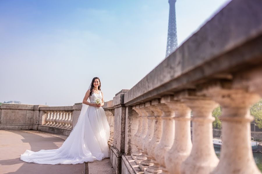 Fotografo di matrimoni Cristina Garabajiu (cristinabliss). Foto del 8 maggio 2019