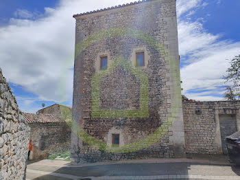 château à Saint-Christol (84)