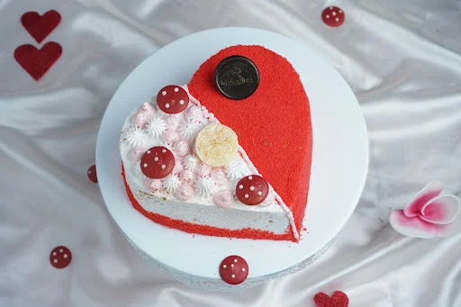 Red Velvet Heart Cake [Eggless]
