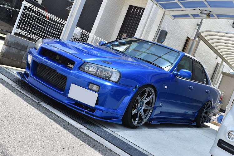 スカイラインの洗車・梅雨明け間近・和歌山・スパシャン2020に関するカスタム事例の投稿画像1枚目