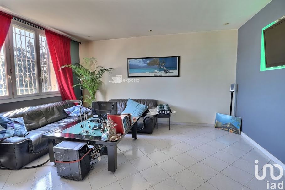 Vente viager 3 pièces 70 m² à Marseille 5ème (13005), 159 000 €