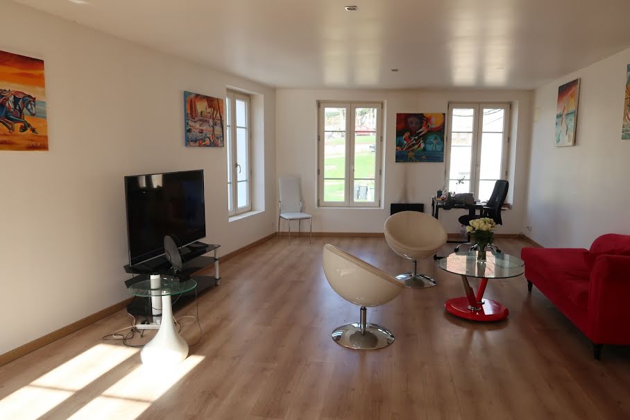 Vente maison 5 pièces 148 m² à Rebais (77510), 150 000 €