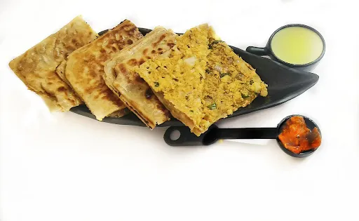 Achari Aloo Paratha