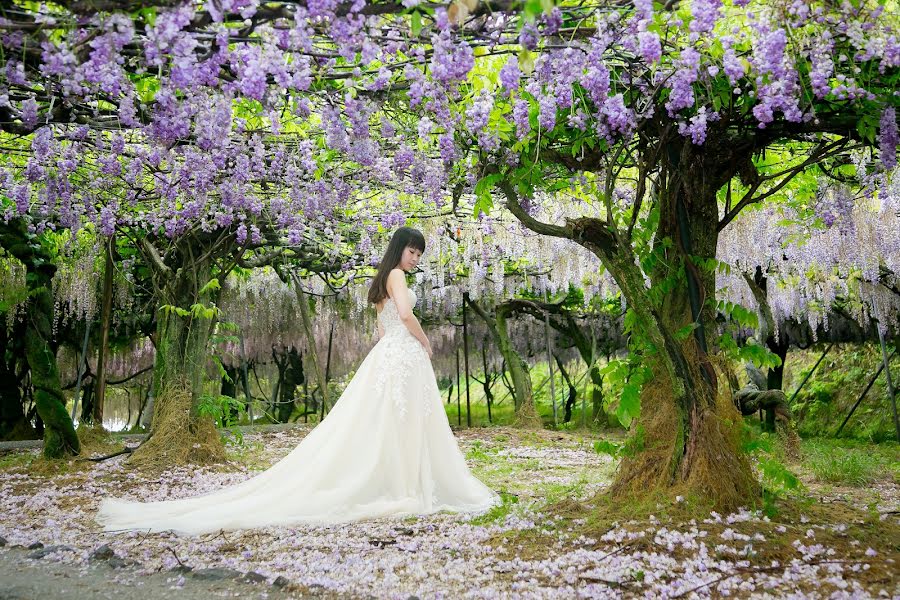 Fotografo di matrimoni Kenichi Morinaga (morinaga). Foto del 15 agosto 2019