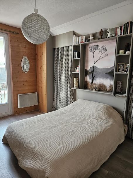 Location meublée appartement 2 pièces 50 m² à Annecy (74000), 680 €