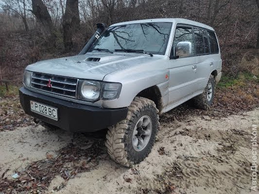 продам авто Mitsubishi Pajero Pajero II Canvas Top (V2_W,V4_W) фото 3