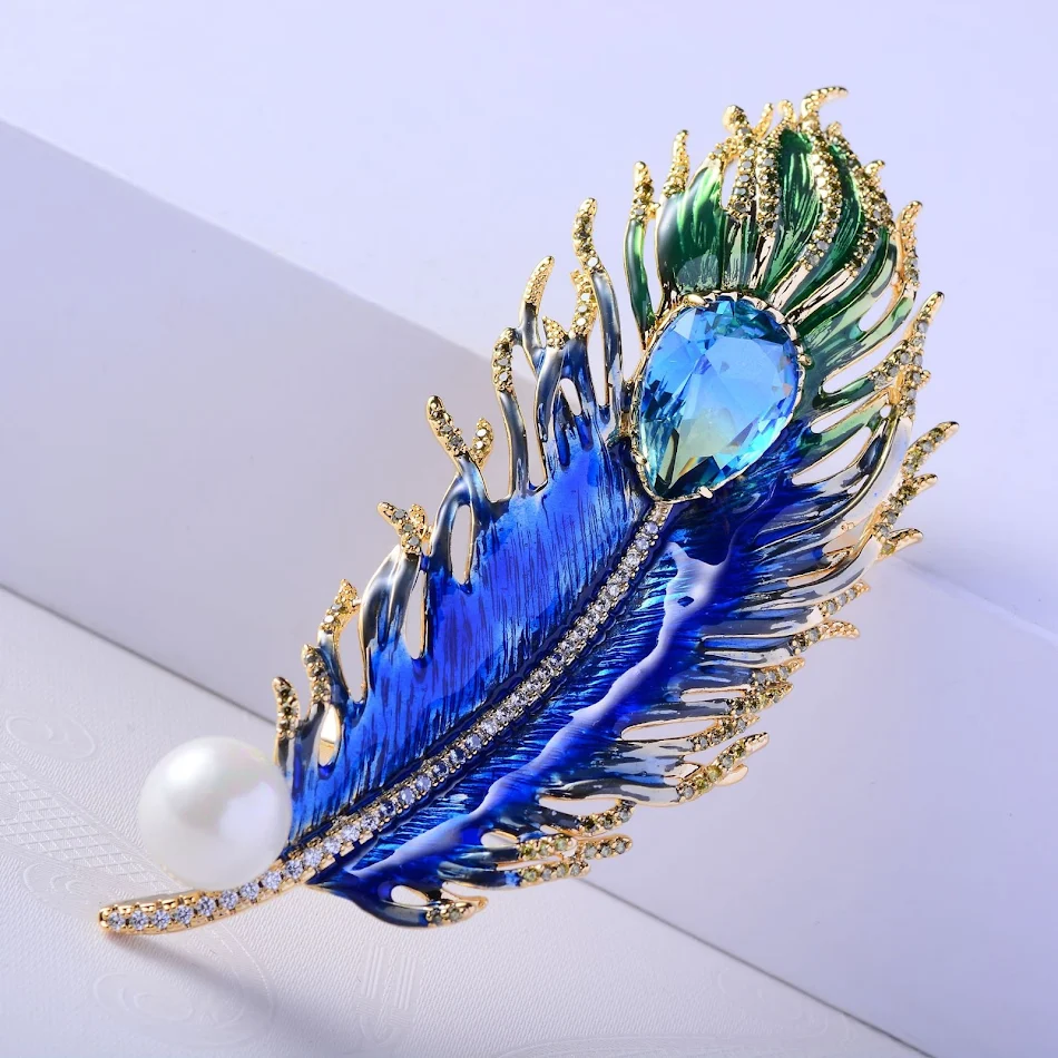 Broche de pluma de aceite Malachite Green, accesorio de ropa. Añade un toque elegante a tu atuendo con este broche único y llamativo.