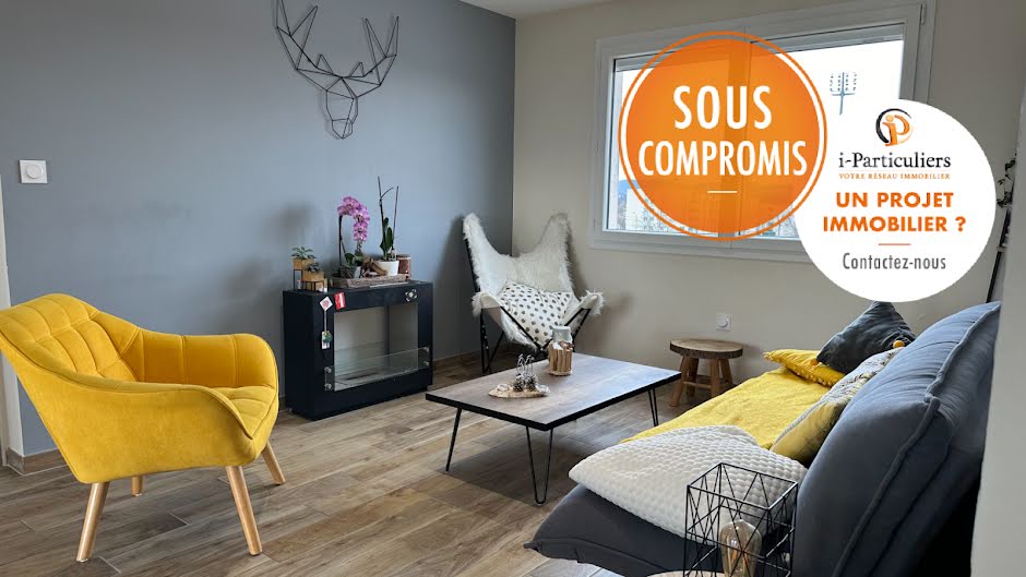 Vente appartement 4 pièces 64.9 m² à Romans-sur-isere (26100), 115 000 €