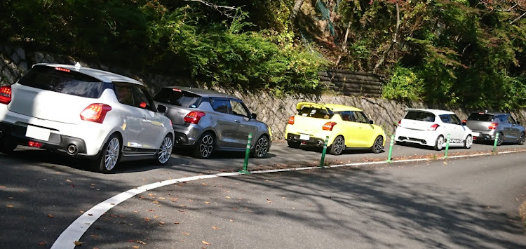 スイフトスポーツの洗車・関西スイフトオフ・アンテナ付いたよ・ドライブスポットに関するカスタム事例の投稿画像3枚目