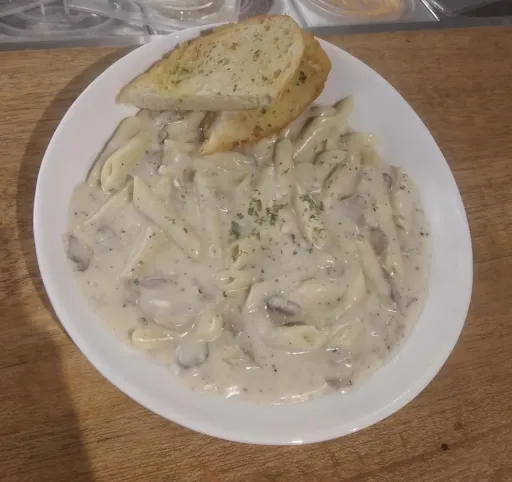 Pasta Alfredo