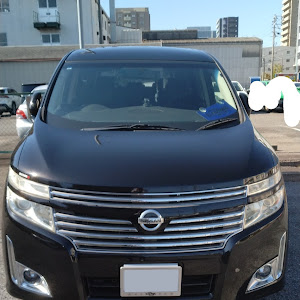 エルグランド TE52