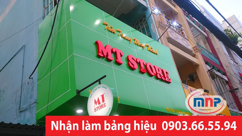 mẫu thiết kế biển quảng cáo thời trang 30