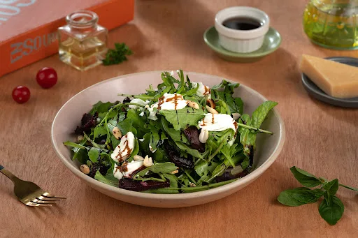 Beetroot & Goat Cheese Salad With Grilled Chicken