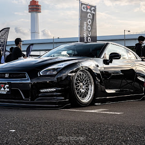 NISSAN GT-R R35