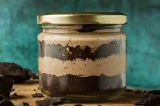 Chocolate Truffle Jar Cake [1 Piece]