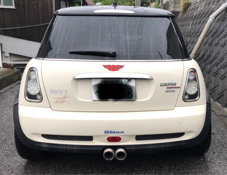 ミニクーパーSのatomakbさんが投稿したカスタム事例の投稿画像1枚目