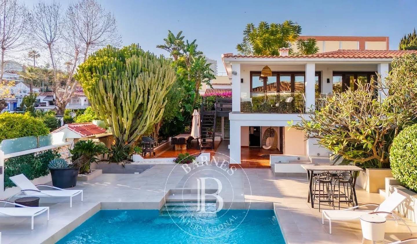 Villa with pool and terrace Marbella