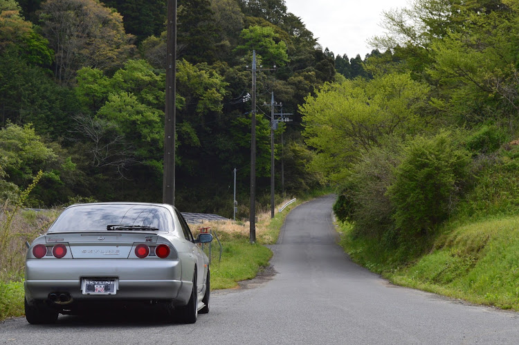 スカイライン GT-Rのぼっちドライブ・早朝ドライブ・下見ドライブ・出目金テール・お尻ショットに関するカスタム事例の投稿画像16枚目