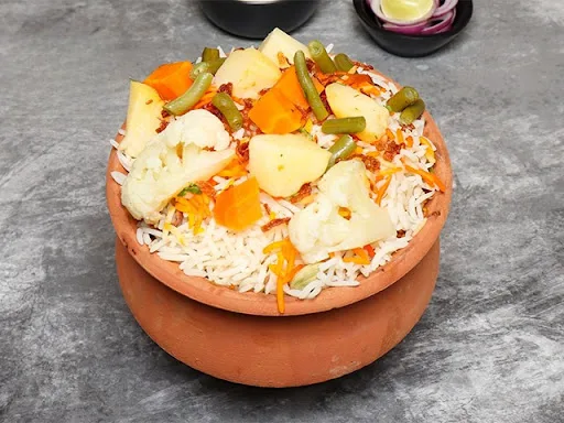 Veg Hyderabadi Mini Biryani