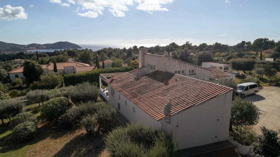 Vente villa 5 pièces 170 m² à La Cadière-d'Azur (83740), 1 963 500 €